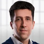 Becsei_Robert_300x300px